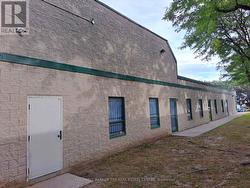 3&4 - 1050 COOKE BOULEVARD  Burlington, ON L7T 4A8