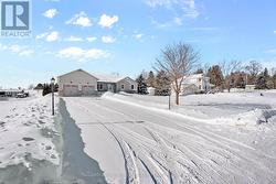 15970 MARSH HILL ROAD  Scugog, ON L9L 1Y9