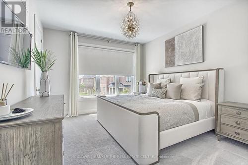 92 Maple Fields Circle, Aurora, ON - Indoor Photo Showing Bedroom