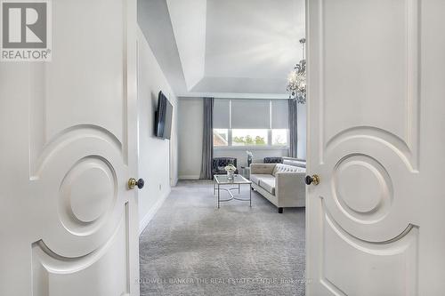 92 Maple Fields Circle, Aurora, ON - Indoor