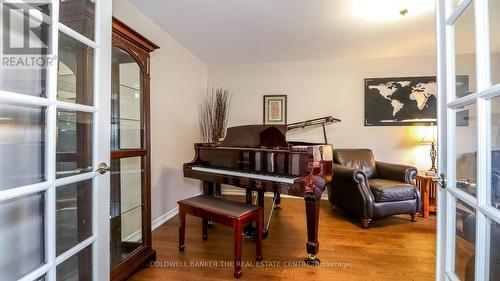 37 Falling Brook Drive, Barrie, ON 