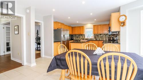 37 Falling Brook Drive, Barrie, ON - Indoor Photo Showing Dining Room
