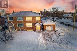 183 VODDEN STREET E  Brampton, ON L6V 1M9