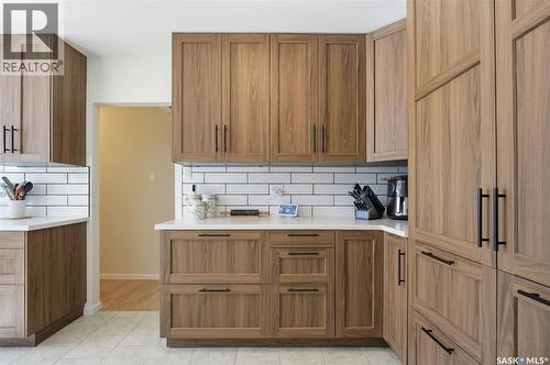 2722 Jarvis Drive, Saskatoon, SK - Indoor Photo Showing Kitchen