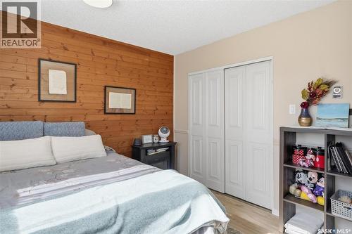 2722 Jarvis Drive, Saskatoon, SK - Indoor Photo Showing Bedroom