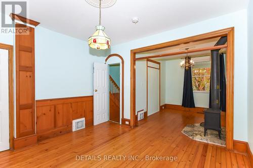 19 Gould Street, Ottawa, ON - Indoor Photo Showing Other Room