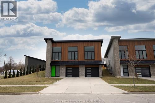 2 Riverview Drive, Chatham, ON - Outdoor With Facade