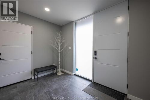 2 Riverview Drive, Chatham, ON - Indoor Photo Showing Other Room