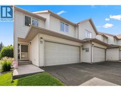 7525 Columbia Avenue Unit# 17 Radium Hot Springs, BC V0A 1M0