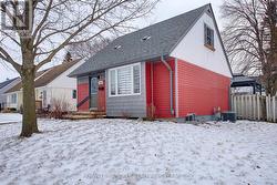 1243 LANDOR STREET  London East (East C), ON N5Y 3W2