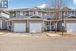 210 851 Chester ROAD  Moose Jaw, SK S6J 0A4