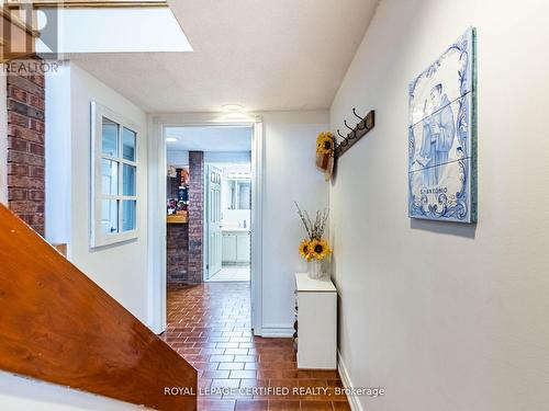 7497 Middleshire Drive, Mississauga, ON - Indoor Photo Showing Other Room