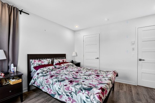 Master Bedroom - 303-1040 Boul. De Palerme, La Prairie, QC - Indoor Photo Showing Bedroom
