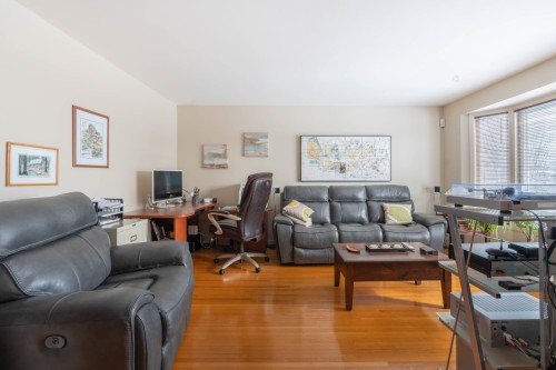 Salon - 905 Rue Fréchette, Longueuil (Le Vieux-Longueuil), QC - Indoor Photo Showing Living Room