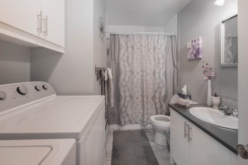 Salle de bains - 905 Rue Fréchette, Longueuil (Le Vieux-Longueuil), QC - Indoor