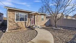 922 Westminster Avenue  Kamloops, BC V2B 1P1