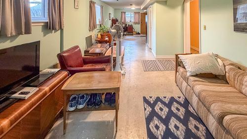 213 16Th Avenue, Cranbrook, BC - Indoor