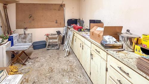 213 16Th Avenue, Cranbrook, BC - Indoor