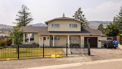 2571 Pineridge Place  West Kelowna, BC V4T 2J7