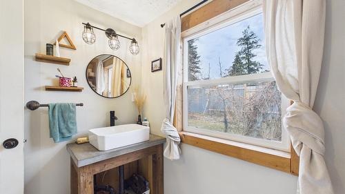 500 13Th Avenue, Cranbrook, BC - Indoor