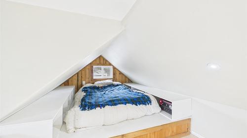 500 13Th Avenue, Cranbrook, BC - Indoor Photo Showing Other Room