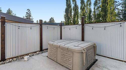 4535 Mcculloch Road, Kelowna, BC - Outdoor With Exterior