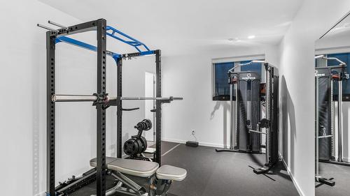 4535 Mcculloch Road, Kelowna, BC - Indoor Photo Showing Gym Room