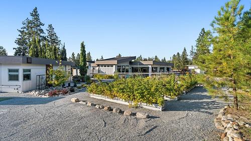 4535 Mcculloch Road, Kelowna, BC - Outdoor