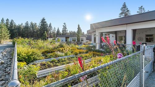4535 Mcculloch Road, Kelowna, BC - Outdoor