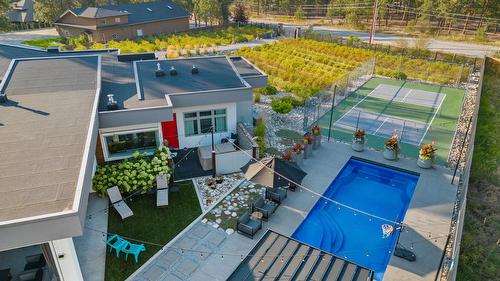 4535 Mcculloch Road, Kelowna, BC - Outdoor With In Ground Pool