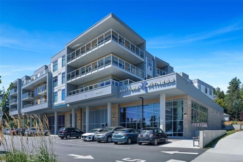 304-5120 Cordova Bay Rd  Saanich, BC V8Y 2K5