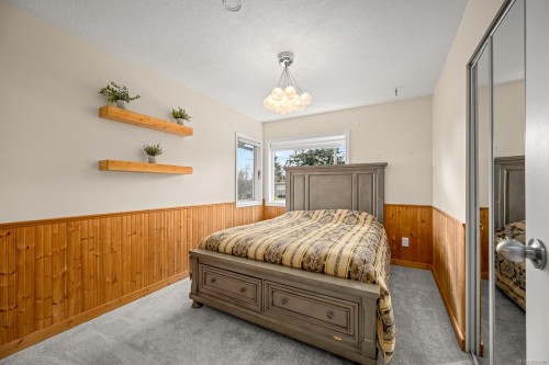 150 Barlow Rd, Campbell River, BC 