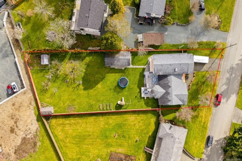 150 Barlow Rd, Campbell River, BC 
