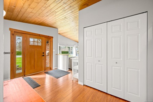 150 Barlow Rd, Campbell River, BC 