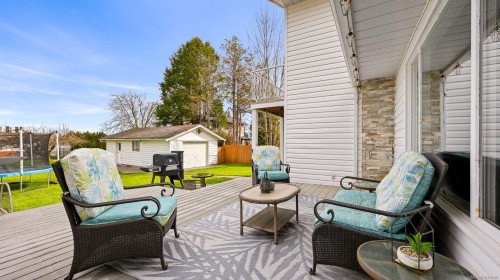 150 Barlow Rd, Campbell River, BC 