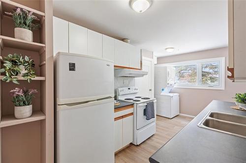 79 Tulane Bay, Winnipeg, MB 