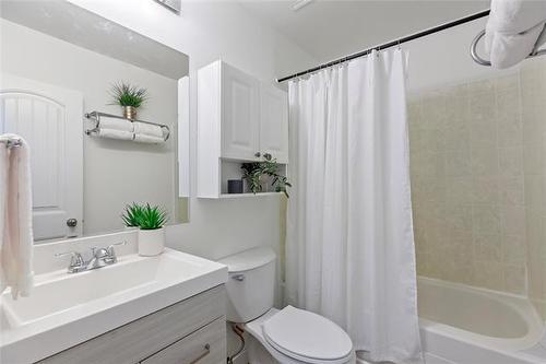 79 Tulane Bay, Winnipeg, MB 