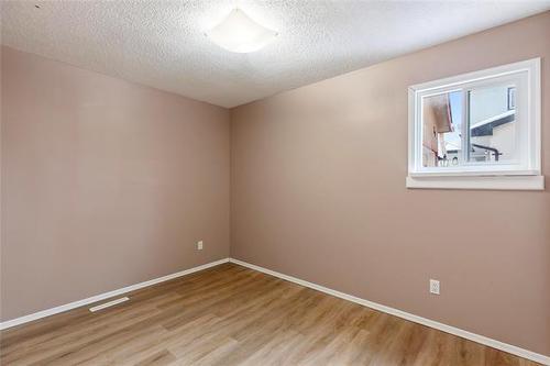 79 Tulane Bay, Winnipeg, MB 