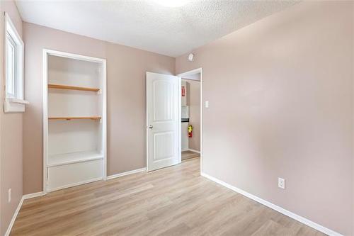 79 Tulane Bay, Winnipeg, MB 