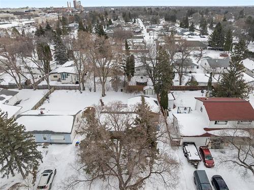 79 Tulane Bay, Winnipeg, MB 