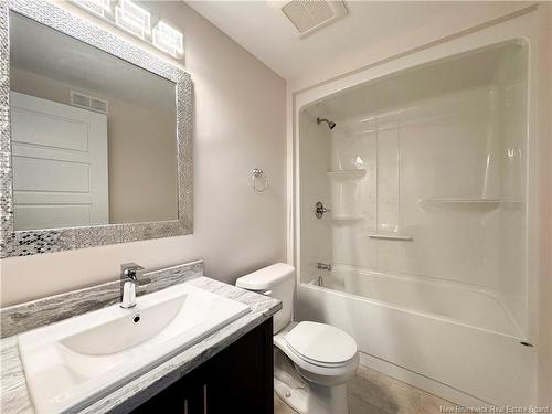 77 Satara Dr, Moncton, NB 