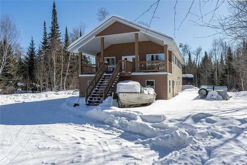 82 Pelican Inlet Rd, Manigotagan, MB 