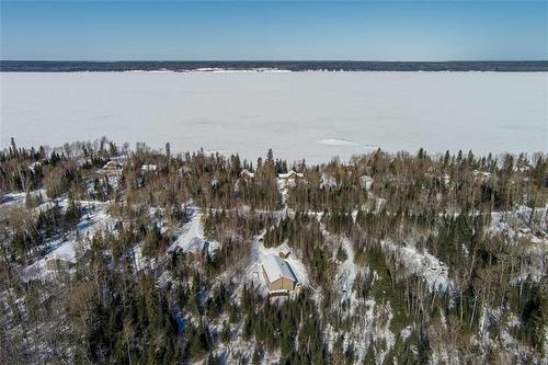 82 Pelican Inlet Rd, Manigotagan, MB 