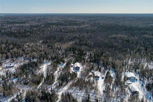 82 Pelican Inlet Rd, Manigotagan, MB 
