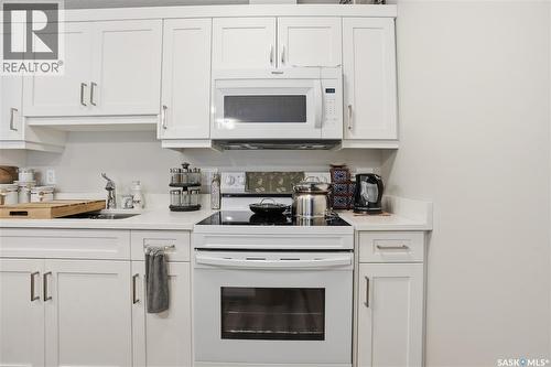 3451 Elgaard Drive, Regina, SK - Indoor Photo Showing Kitchen