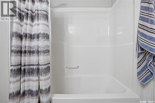 3451 Elgaard Drive, Regina, SK - Indoor Photo Showing Other Room