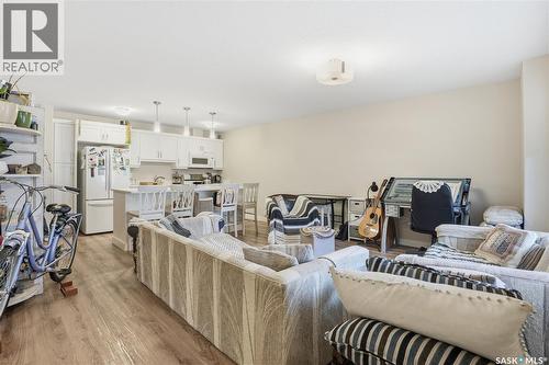 3451 Elgaard Drive, Regina, SK - Indoor Photo Showing Living Room