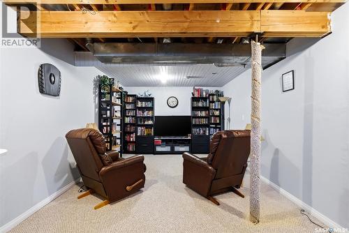 1234 James Crescent, Regina, SK - Indoor Photo Showing Basement