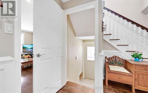 2113 Folkway Drive, Mississauga, ON - Indoor Photo Showing Other Room