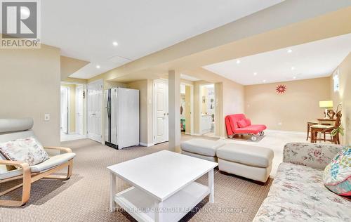 2113 Folkway Drive, Mississauga, ON - Indoor